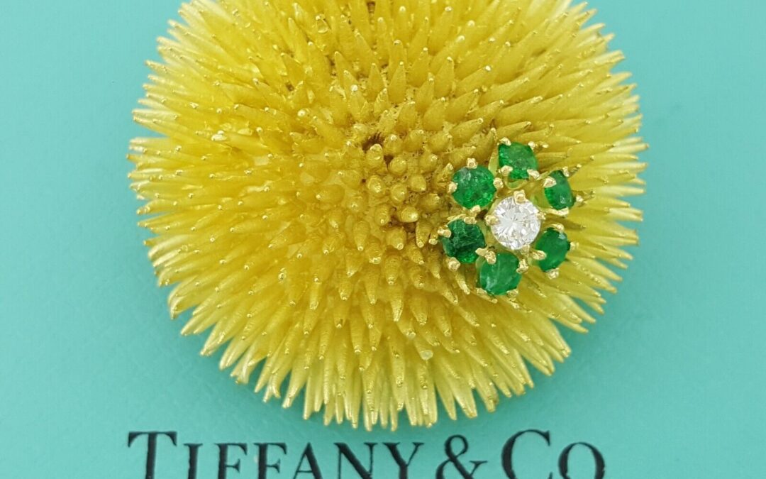 Vintage Tiffany & Co Emerald & Diamond Sea Urchin Brooch 18k Gold 44.5 Grams