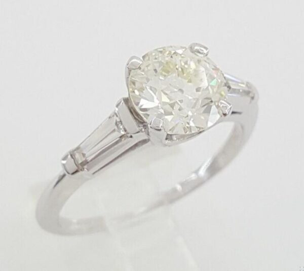 Antique Old European Cut Diamond 3-Stone Engagement Ring GIA 2.19 ct Platinum