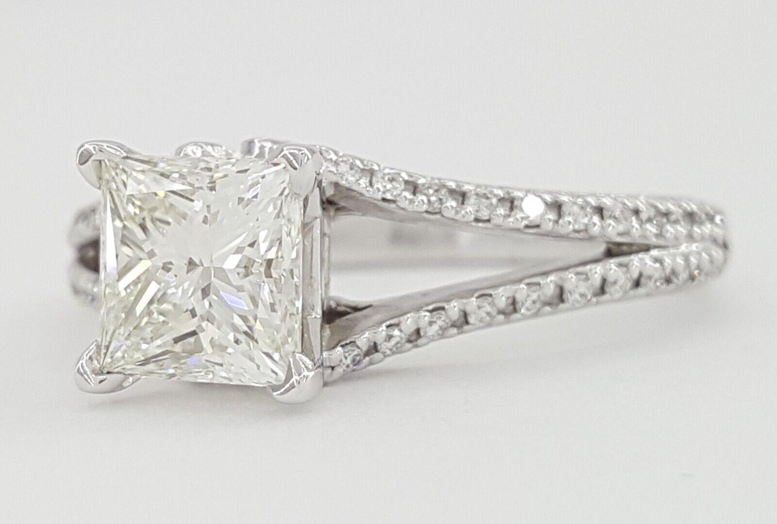 De Beers Forevermark Princess Diamond Split Shank Engagement Ring 1.59 ct 18k