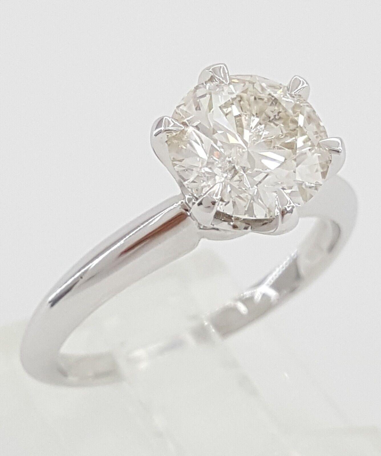Natural Round Brilliant Diamond Platinum Solitaire Engagement Ring 2.02 ct 17K