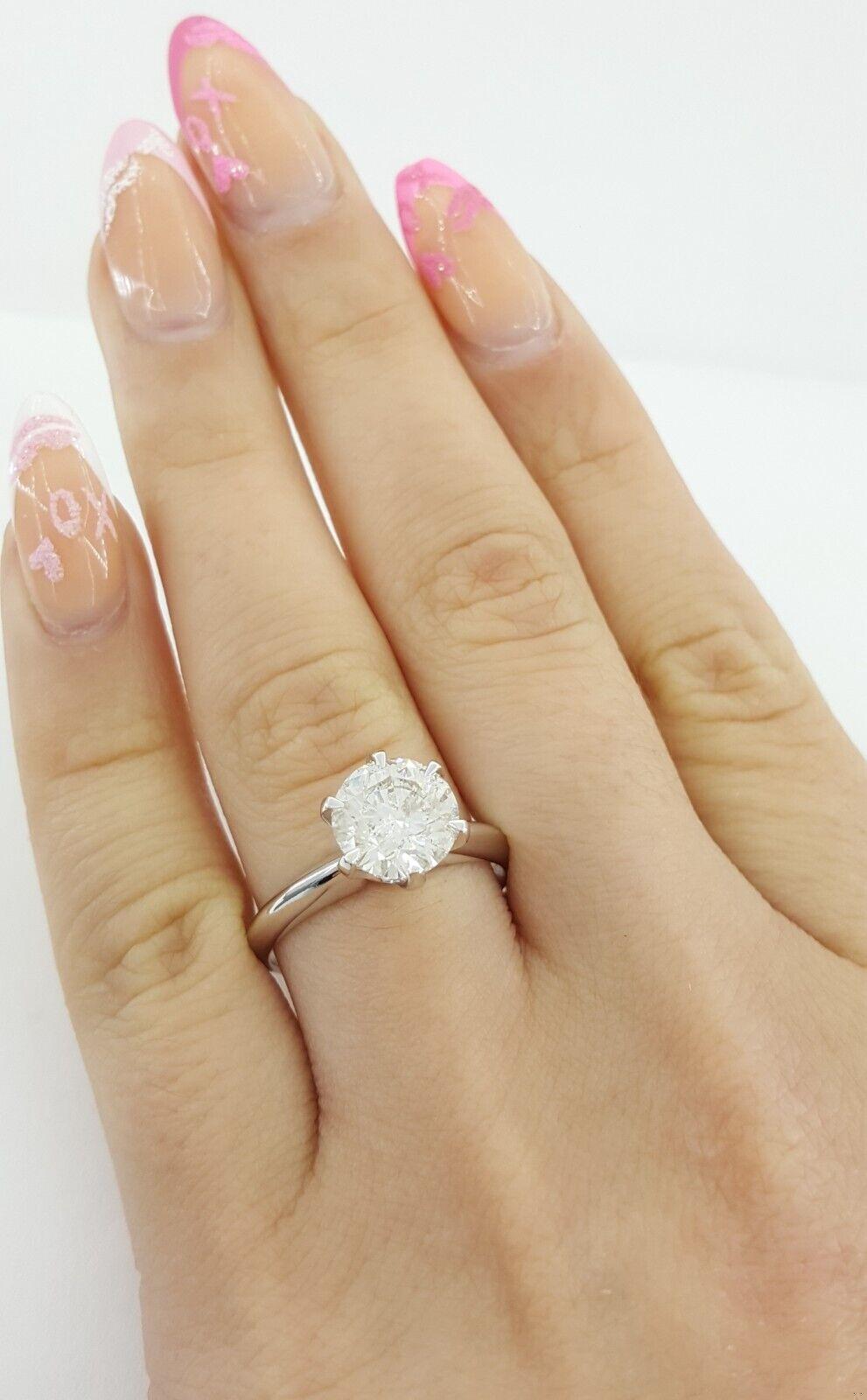 Natural Round Brilliant Diamond Platinum Solitaire Engagement Ring 2.02 ct 17K