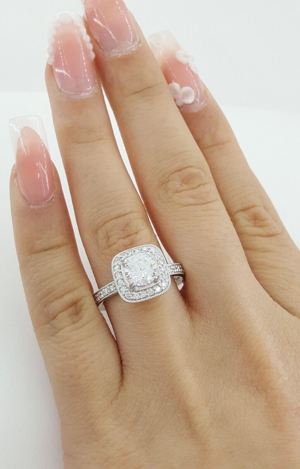 Ritani Halo Semi-Mount Diamond Engagement Ring 0.41 ct 18k White Gold 1RZ1698