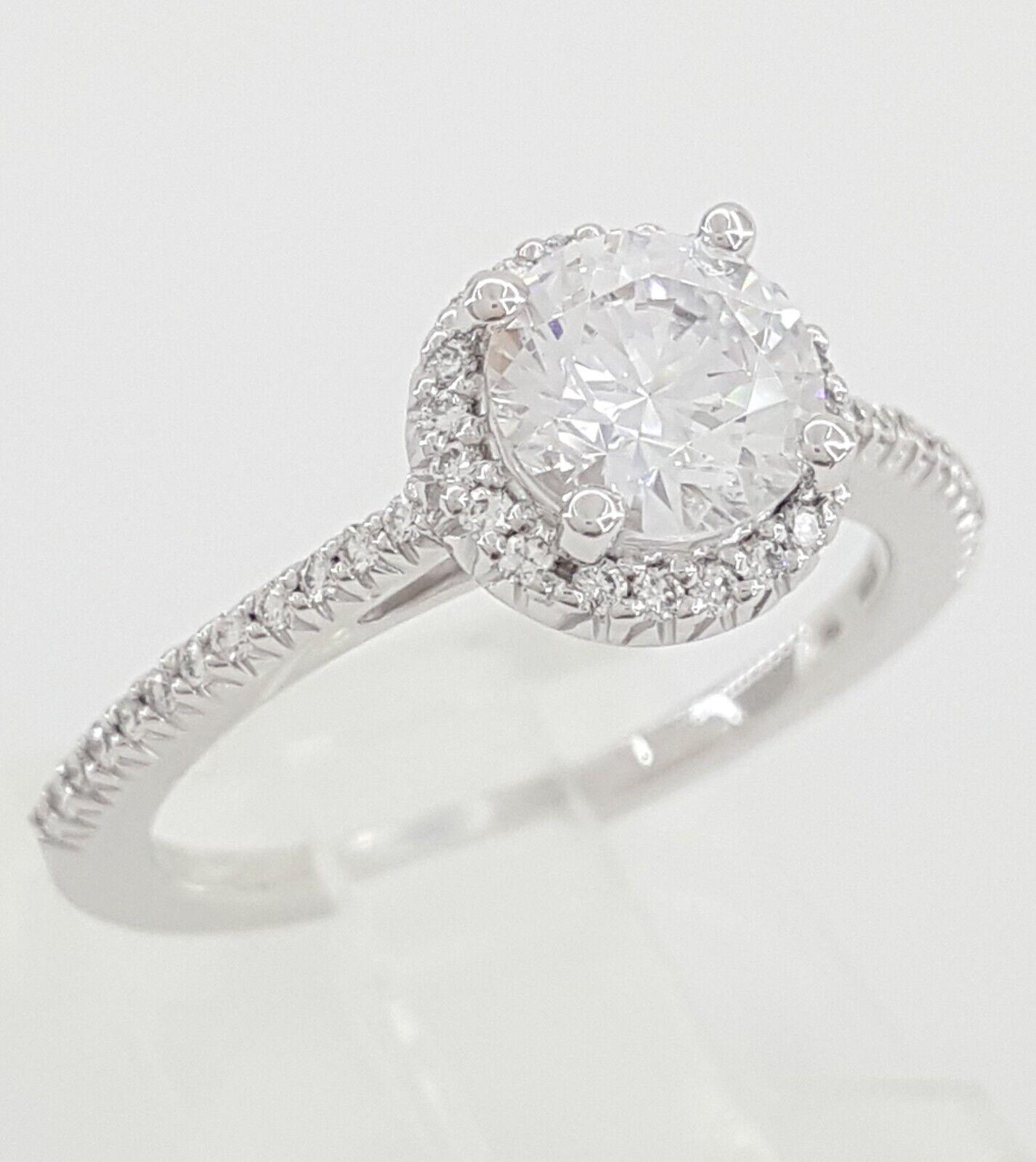 Ritani Semi-Mount Halo Diamond Engagement Ring 0.21 ct 18k White Gold 1RZ3702