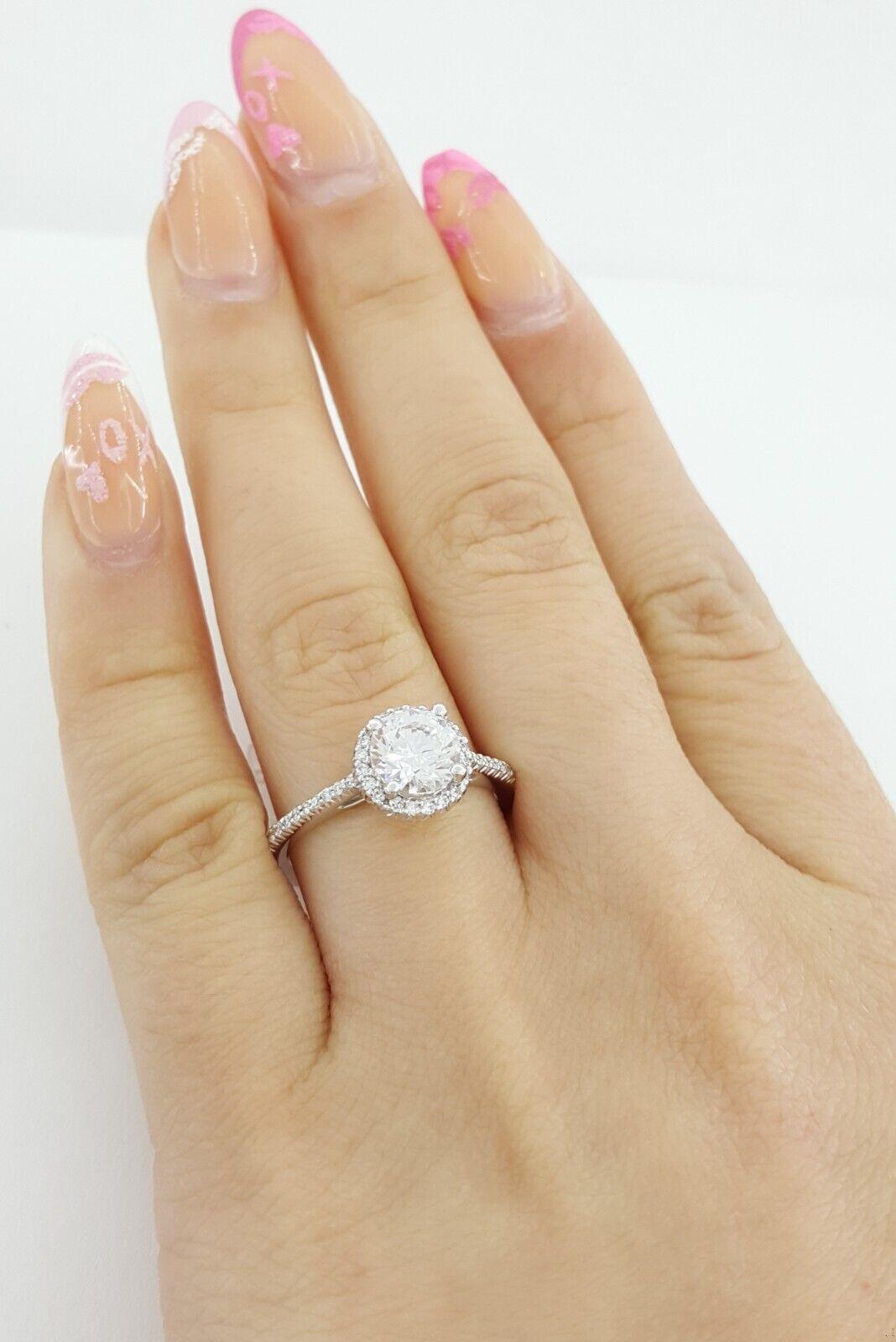 Ritani Semi-Mount Halo Diamond Engagement Ring 0.21 ct 18k White Gold 1RZ3702