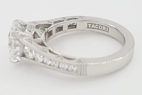 Tacori Reverse Crescent HT251012X Round Plat Semi-Mount Engagement Ring 0.62 ct