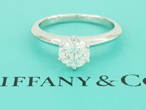 Tiffany & Co Round Diamond Solitaire Platinum Engagement Ring 0.74 ct Rtl 10.6K