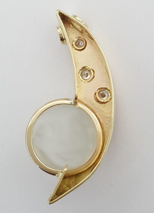 Vintage Diamond & Moonstone Man on The Moon Pendant 0.2ct 14K Yellow Gold 5.4 Gr