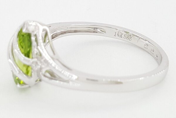 Pear Shape Peridot & Round Diamond Ring 14k White Gold 1.5 ct