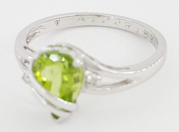 Pear Shape Peridot & Round Diamond Ring 14k White Gold 1.5 ct