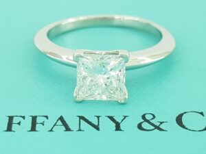 Tiffany & Co Princess Diamond Solitaire Engagement Ring 1.08 ct Plat Rtl 15.8K