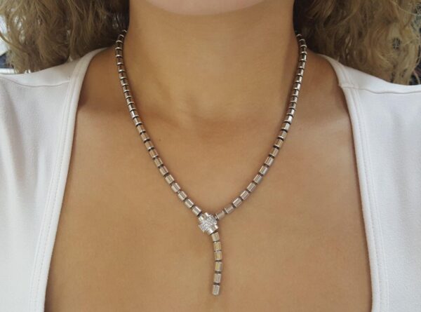 Piaget Flat Possession Diamond Lariat Necklace 18K White Gold & 0.2 ct Rtl 10k