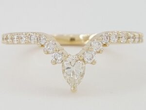 Pear & Round Diamonds "V" Anniversary Band / Ring 14K Yellow Gold 0.41 ct