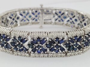 Round Diamonds & Blue Sapphires 24.6 ct 14K White Gold Bracelet 49.2 Grams 7 1/8