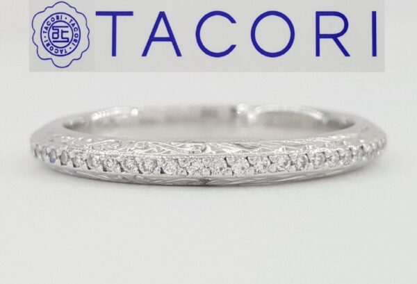 Tacori Classic Eternity Crescent Platinum 0.17 ct Diamond Wedding Band Rt 4,650