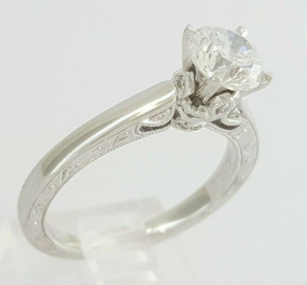 Neil Lane 1.13 ct Round Diamond Engraved Profile Solitaire 14k Engagement Ring