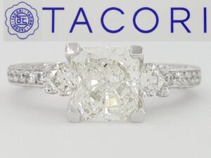 TACORI Crescent Radiant Cut Diamond 3-Stone Platinum Engagement Ring 1.98 ct GIA