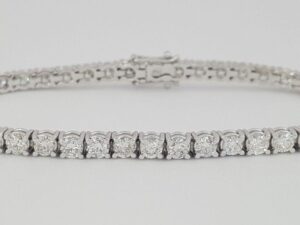 Round Brilliant Diamond Straight Line Tennis Bracelet 5.23 ct 18K White Gold