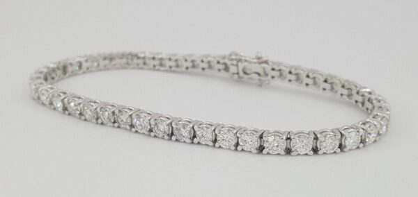 Round Brilliant Diamond Straight Line Tennis Bracelet 5.23 ct 18K White Gold