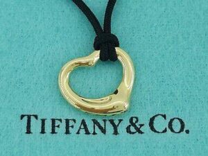 Tiffany & Co Elsa Peretti® 18K Yellow Gold Small 16mm Open Heart Pendant 15"