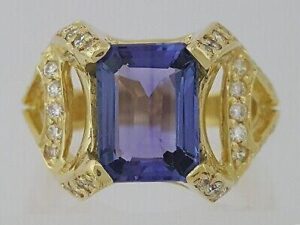 18K Yellow Gold 4.34 ct Natural Emerald Cut Tanzanite & Round Diamond Ring