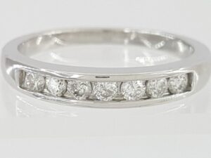 0.33 ct Platinum 7-Stone Round Cut Diamond Channel Set Wedding Band Ring 3.4mm