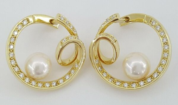 Mikimoto 18k Yellow Gold 7.5mm Akoya Pearl 0.9 ct Diamonds Circle Loop Earrings