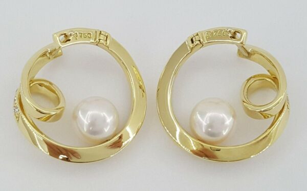 Mikimoto 18k Yellow Gold 7.5mm Akoya Pearl 0.9 ct Diamonds Circle Loop Earrings