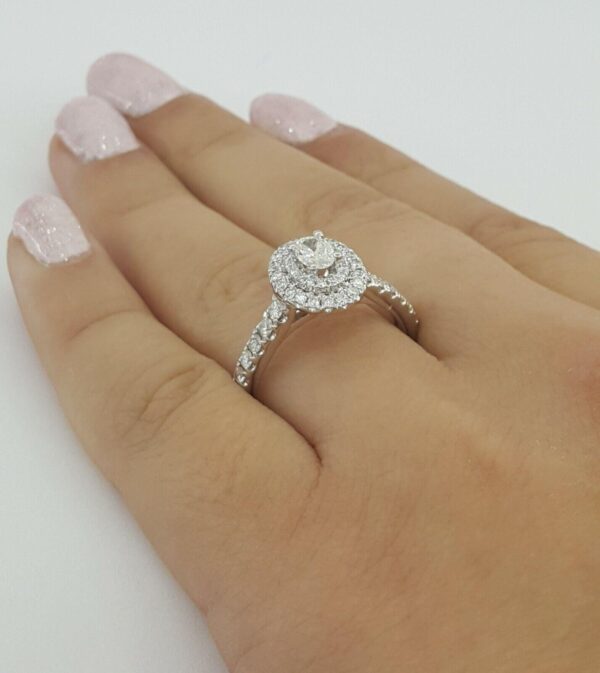 Vera Wang Love 0.75 ct Oval Diamond Double Halo Engagement Ring 14k Rtl 2,500