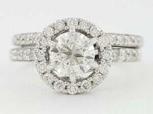 1.31 ct 14K White Gold Round Brilliant Diamond Halo Engagement Wedding Ring Set