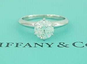 Tiffany & Co 1.03 ct Platinum Round Cut Diamond Solitaire Engagement Ring F/VS2