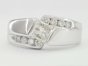 14K White Gold 0.76ct Princess Brilliant Cut Diamond Channel Set Engagement Ring