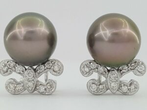 South Sea Pearls & 0.24 ct Diamond Earrings 7.3grams 18k White Gold 10mm