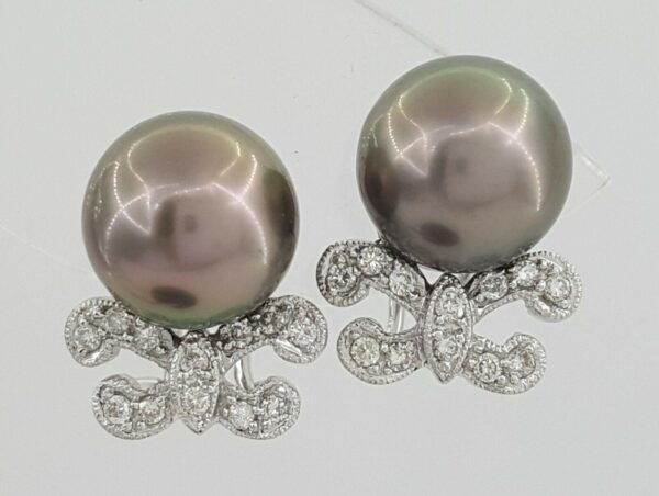 South Sea Pearls & 0.24 ct Diamond Earrings 7.3grams 18k White Gold 10mm