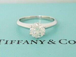 Tiffany & Co Platinum Round Brilliant Diamond Solitaire Engagement Ring 0.92 ct