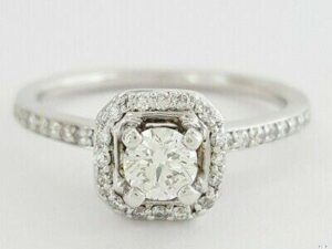 0.5 ct 14K White Gold Round Brilliant Cut Diamond Halo Engagement Ring