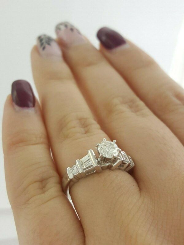 Round Baguette Diamond Engagement Ring 0.88 ct Platinum EGL USA Rtl 3,650