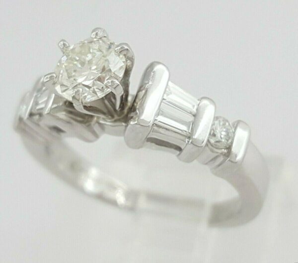 Round Baguette Diamond Engagement Ring 0.88 ct Platinum EGL USA Rtl 3,650