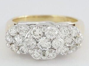 Round Cut Diamond Cluster Style Flower Engagement Ring 1.5 ct 14K Yellow Gold