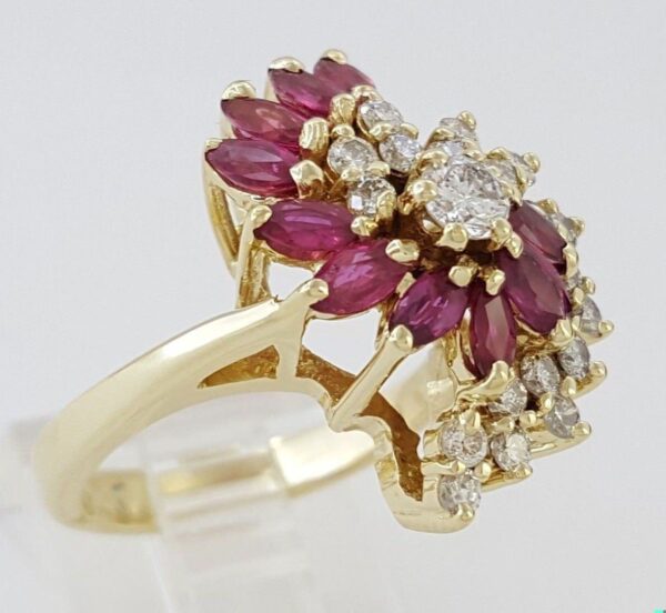 Vintage 14K Gold 0.77 ct Round Cut Diamond & 1 ct Ruby Fashion / Cocktail Ring