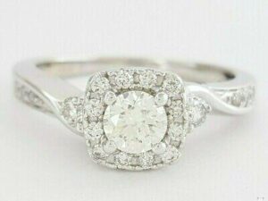 0.63 ct 14K White Gold Round Brilliant Cut Diamond Halo Engagement Ring