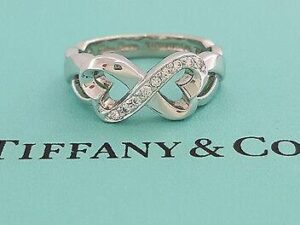 Tiffany & Co 18K Paloma Picasso Double Loving Heart 0.08 ct Round Diamond Ring