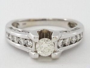 Round Brilliant Cut Diamond 0.97 ct 18K White Gold Engagement Ring