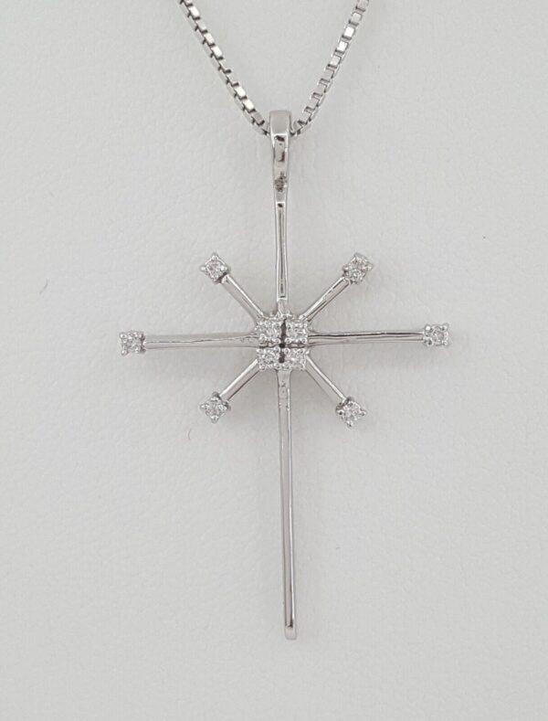 0.1 ct 18K White Gold Round Cut Diamond Snowflake / Starburst Cross Pendant