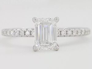 Emerald Cut Diamond 1.05 ct Engagement Ring 18K White Gold GIA D/Flawless