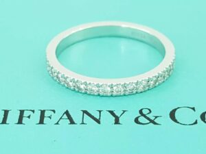 Tiffany & Co Novo Half Circle Diamond Wedding Band Ring 0.25 ct Platinum 2.1 mm