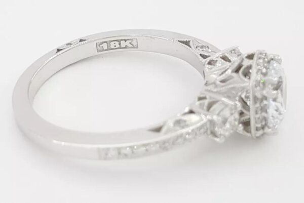 Tacori 2623RD Semi-Mount Round Three-Stone 0.5ct 18k Engagement Ring Rtl 5,490