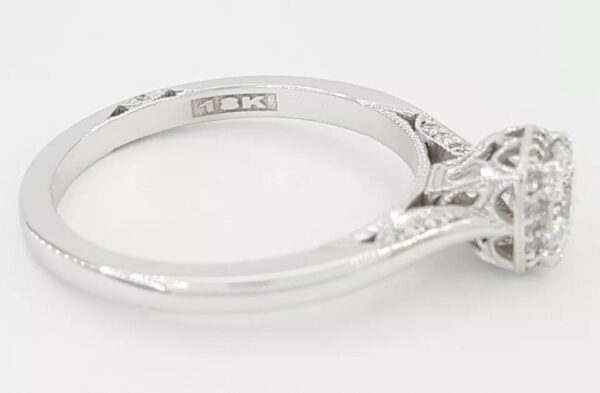 Tacori Dantela Halo Diamond Engagement Ring 0.65 ct 18k W Gold GIA Rtl 5K