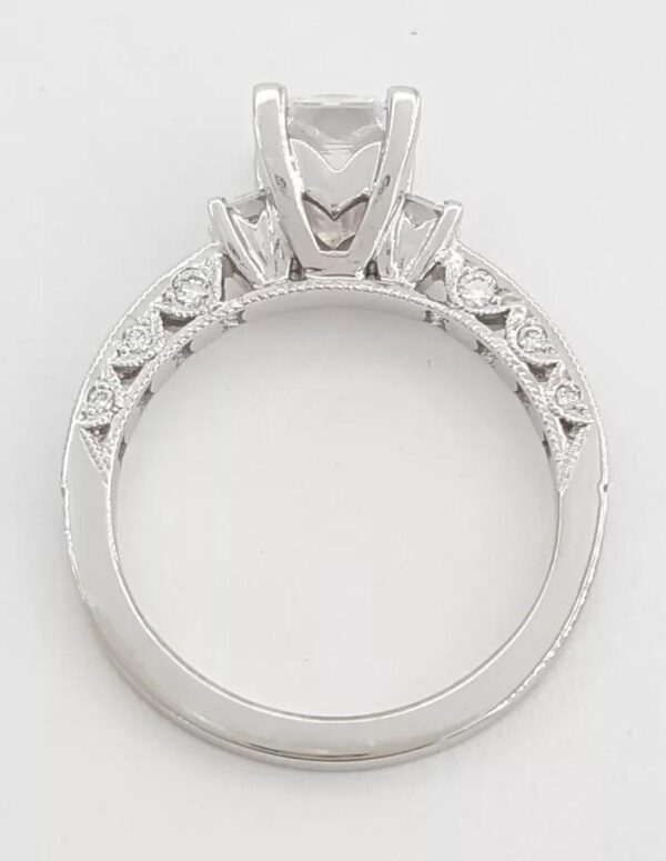 Tacori HT2430SM Semi-Mount Princess 3-Stone 0.64 ct 18k Engagement Ring Rtl 6490