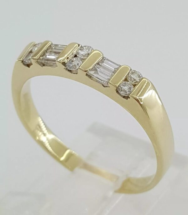 0.32 ct 14K Yellow Gold Round & Baguette Cut Diamond Channel Set Band Ring Sz 9