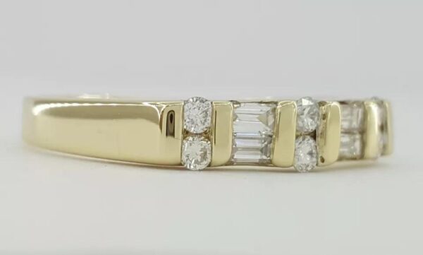 0.32 ct 14K Yellow Gold Round & Baguette Cut Diamond Channel Set Band Ring Sz 9
